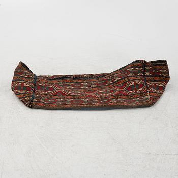 Mafrash, sannolikt Shasavan, antik, ca 95 x 52 x 50 cm.