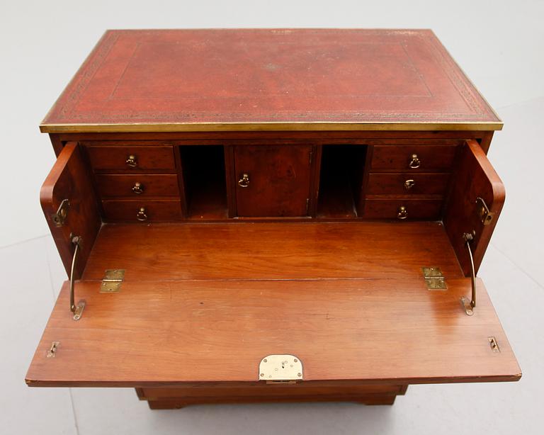 SKRIVBYRÅ, England, 1900-talets andra hälft.