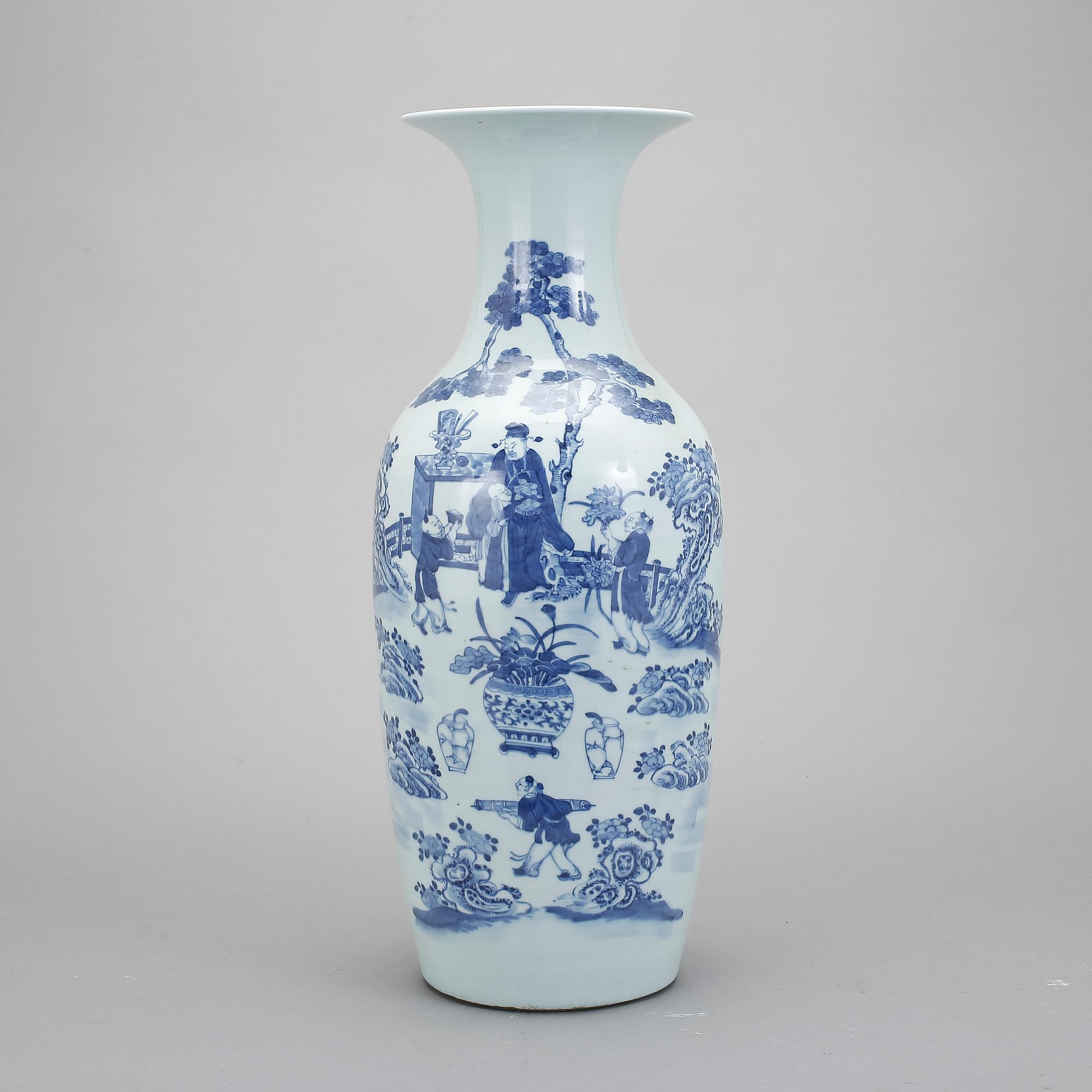 GOLVVAS, porslin, Kina. 1800-talets slut.