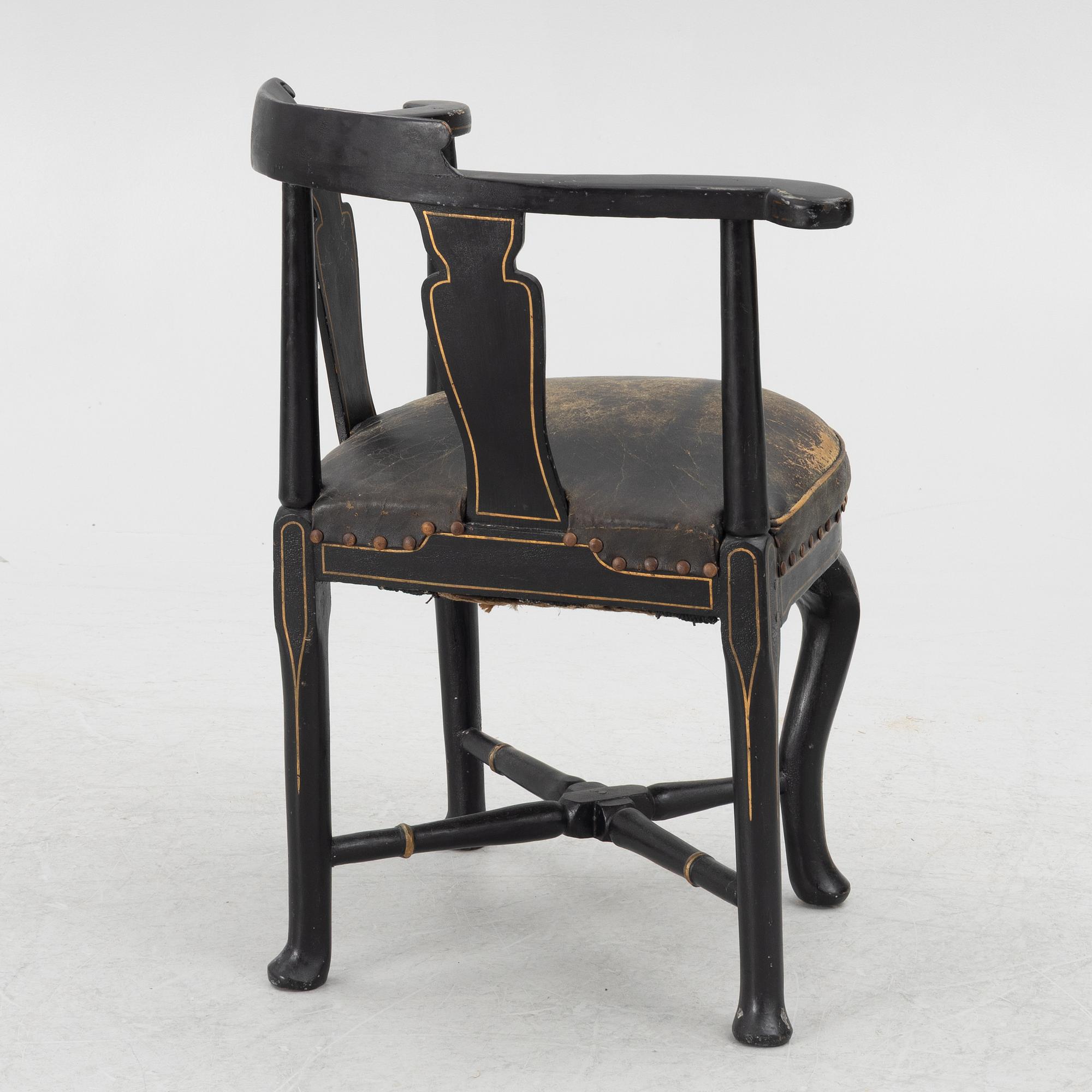 Puderstol, rokoko, 1700-talets andra hälft.