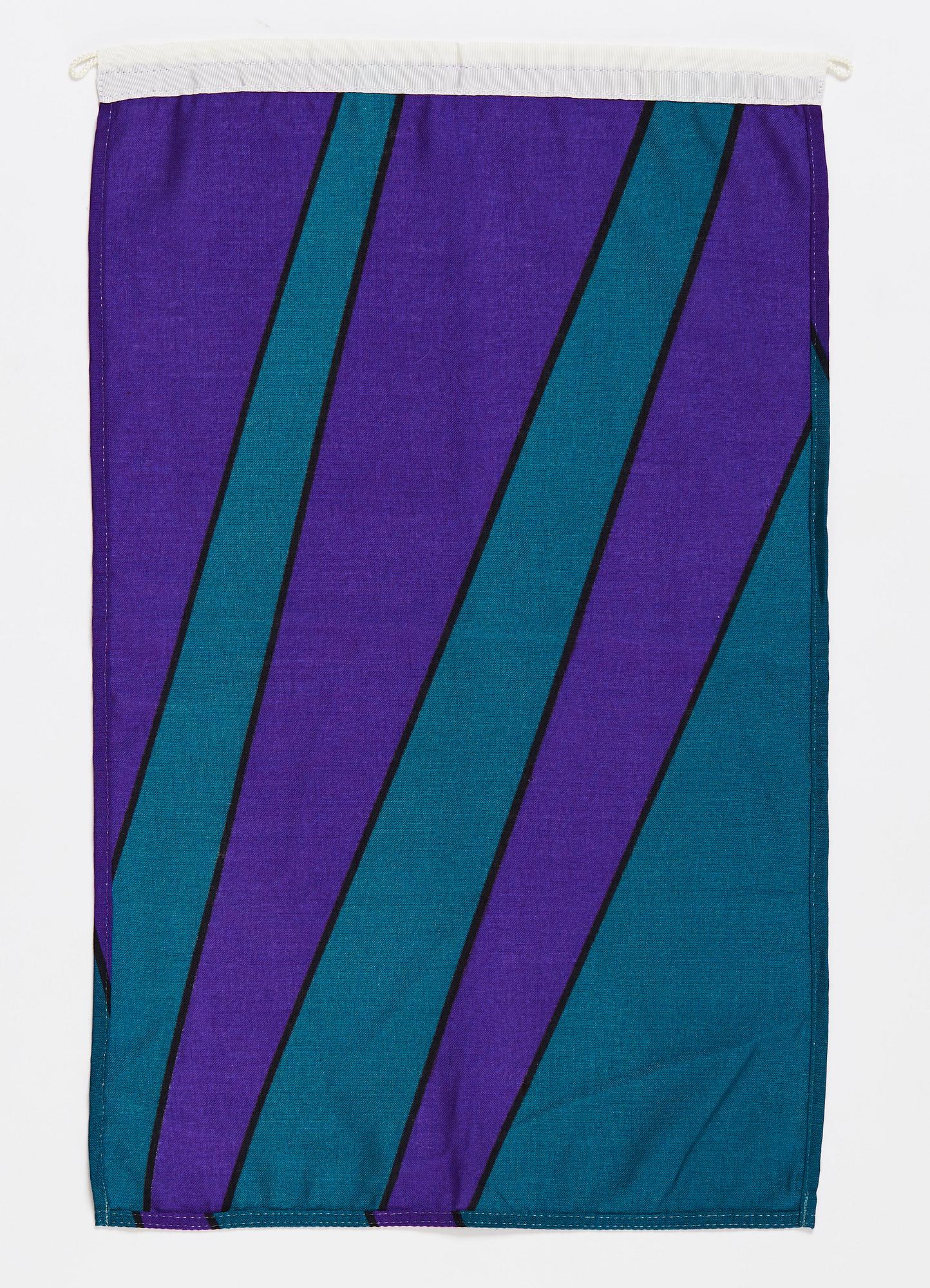 Olle Bærtling, "Yio", from "Flags for America's Cup".