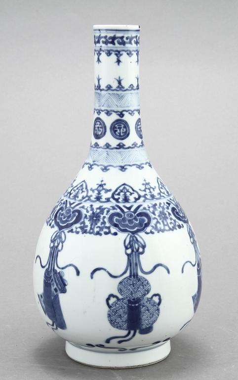 VAS, porslin, Kina, 1800-tal.