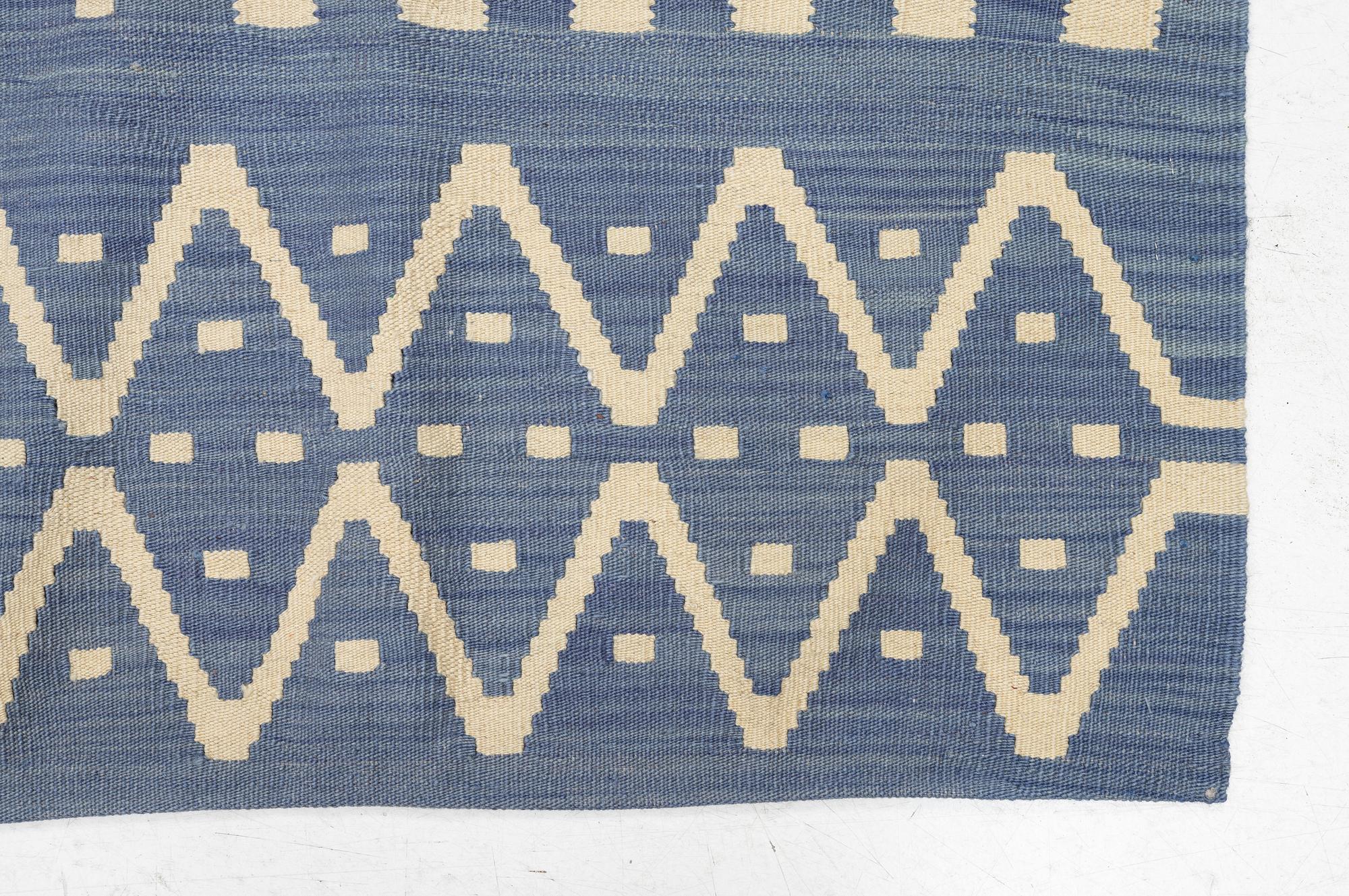 Matta, Kelim, ca 300 x 220 cm.