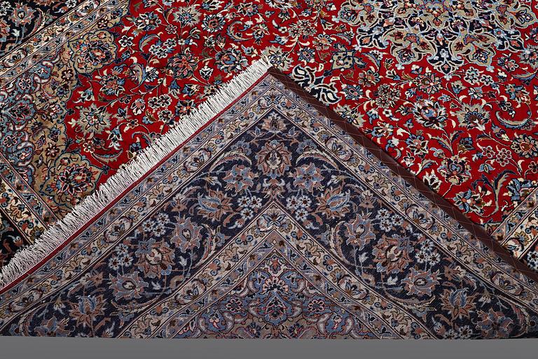 A CARPET, Keshan, ca 500 x 300 cm.