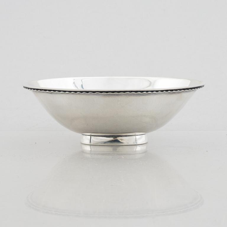 Eric Råström, bowl, silver, CG Råström, Stockholm 1966.