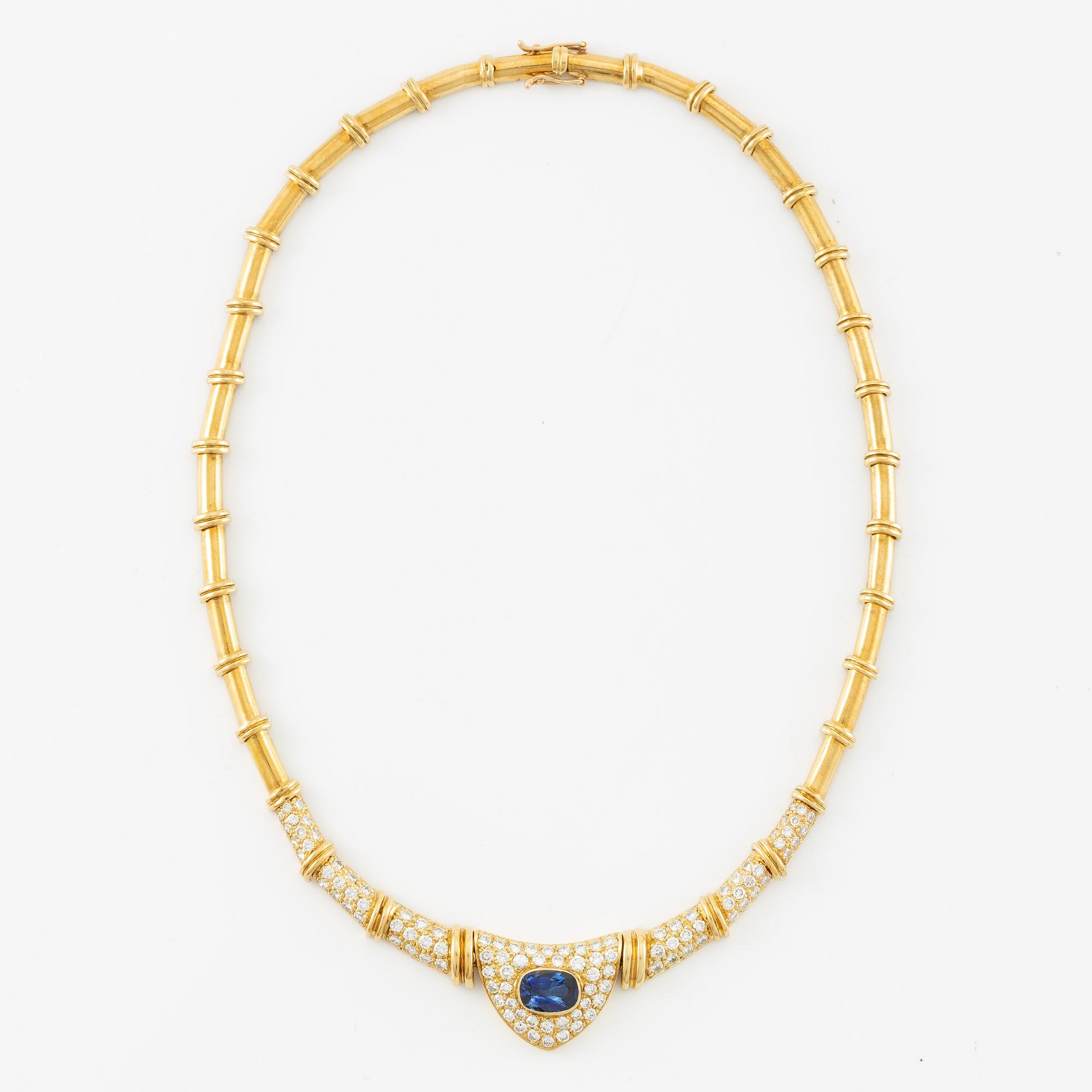 Collier 18K guld med safir och briljantslipade diamanter.