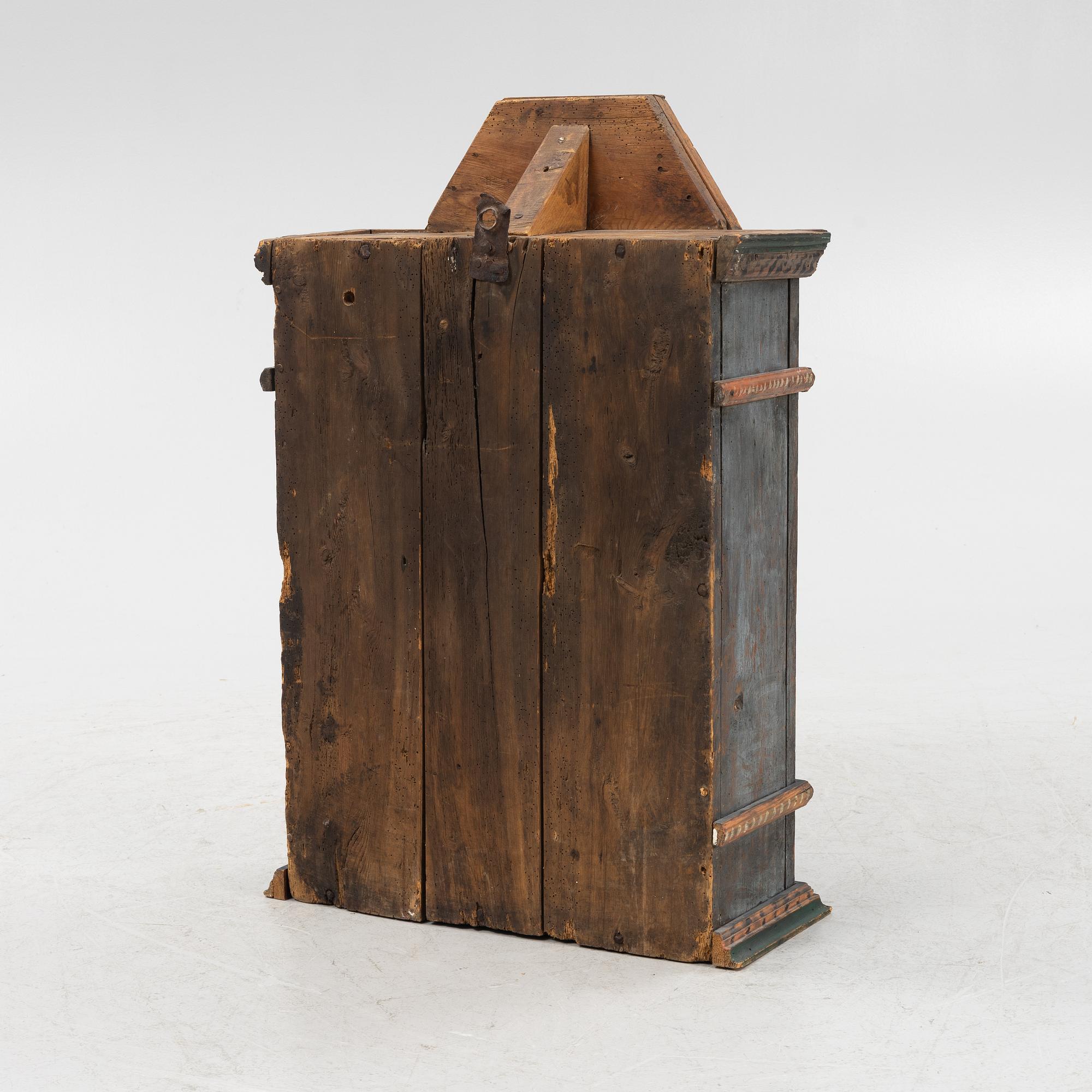 Hängskåp, Småland, 1800-tal.