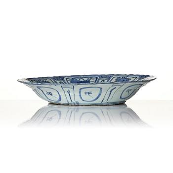A blue and white kraak dish, Ming dynasty, Wanli (1572-1620).