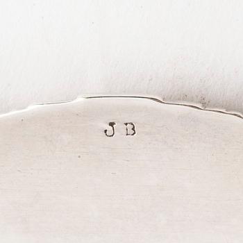 An English Silver Art Déco Entrée Dish, Mappin & Webb, Art Deco, Sheffield 1937.