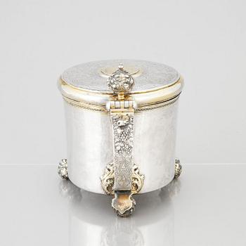 A Swedish late baroque parcel-gilt silver tankard, mark of Jeremias Britt, Kalmar (1736-1742).