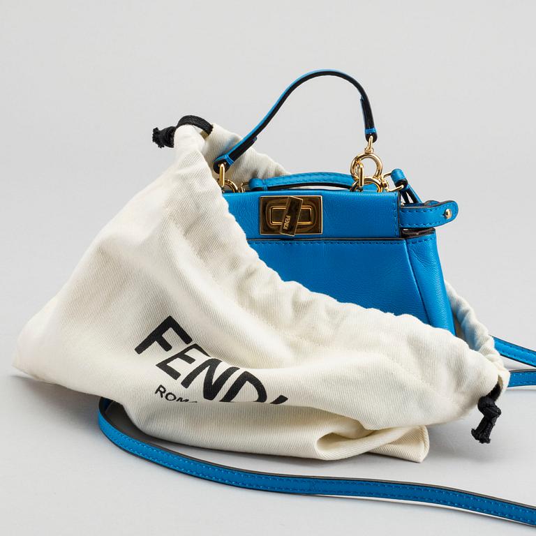 FENDI, "Peekaboo Micro", väska.