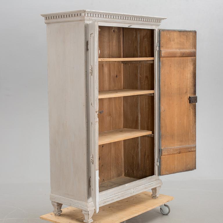 SKÅP, gustaviansk stil, 1800-talet.