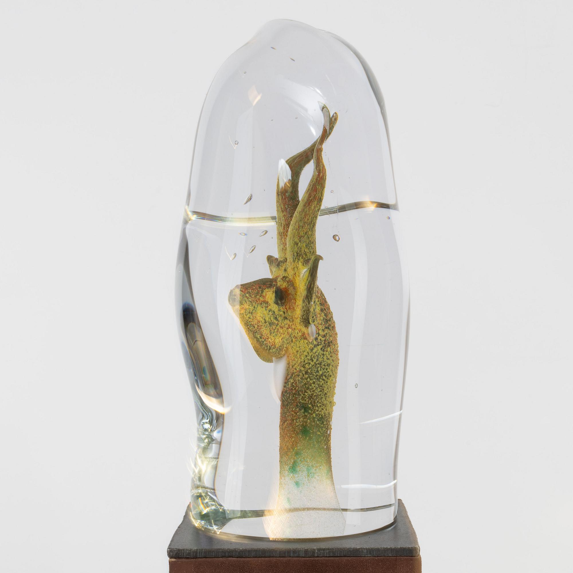 Kjell Engman, skulptur, glas, unik, på piedestal, Kosta Boda.