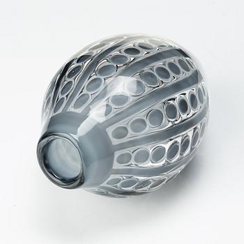 Edvin Öhrström, an "Ariel" glass vase, Orrefors, Sweden 1960.