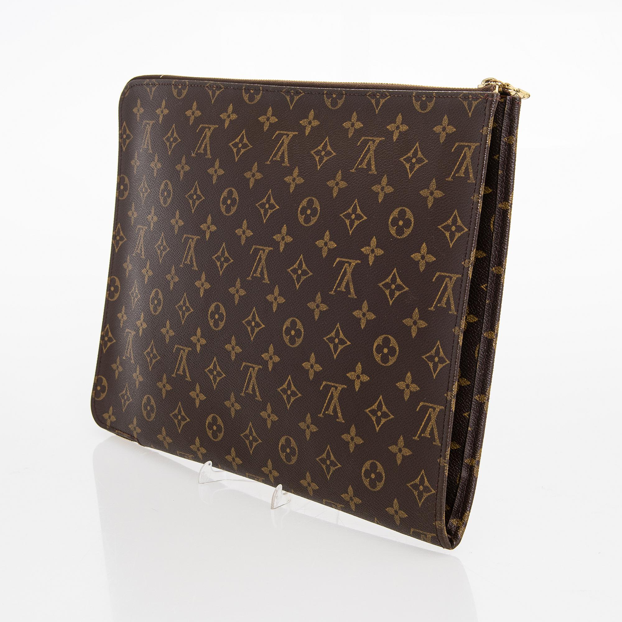 Louis Vuitton, 'Poche Documents' folder.