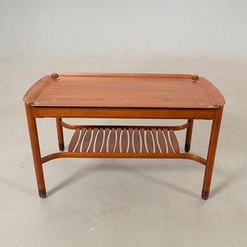 David Rosén, coffee table, "579-022" from the "Futura" series, Nordiska Kompaniet, designed in 1948/1949.