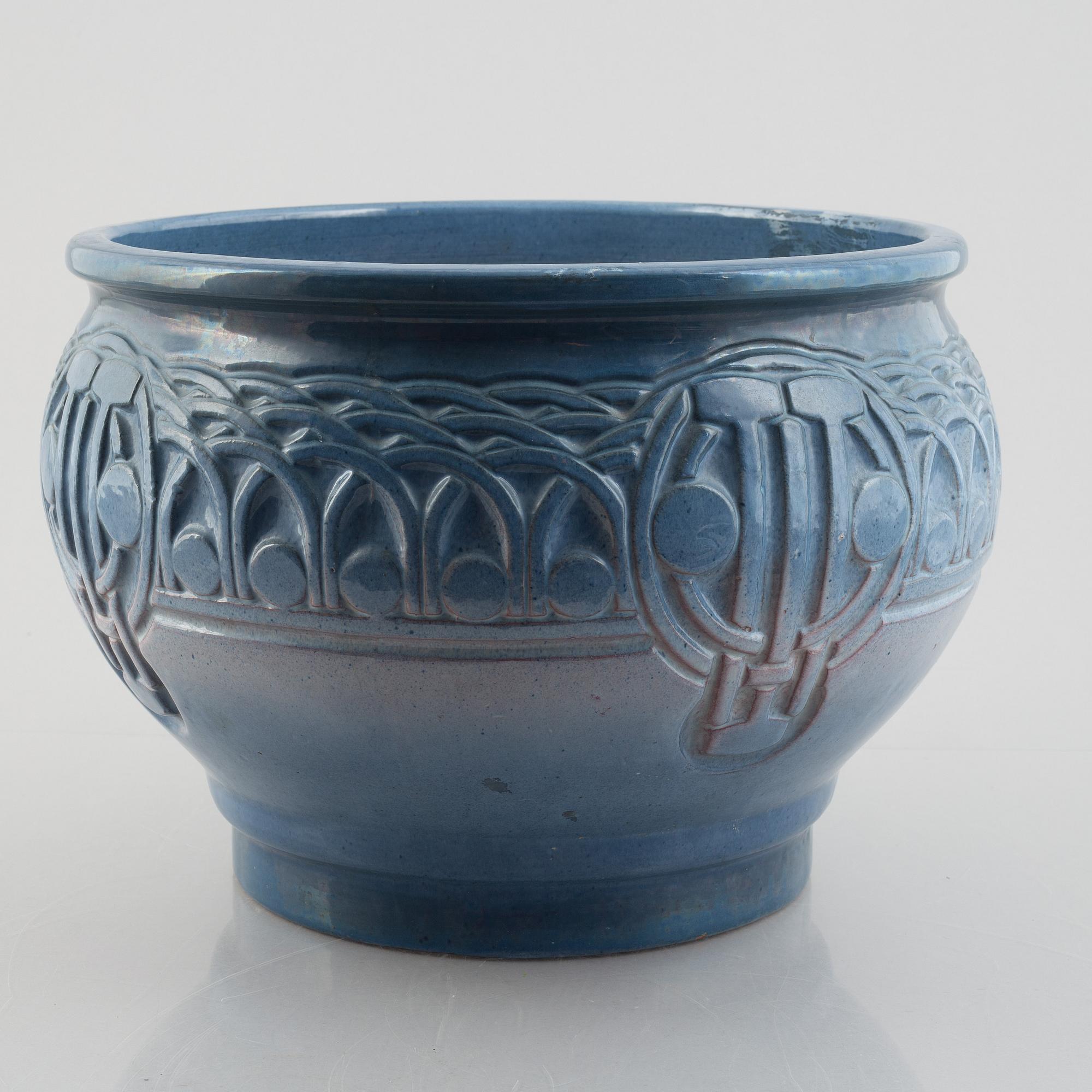 A Jugend pot, Gefle, early 20th century.