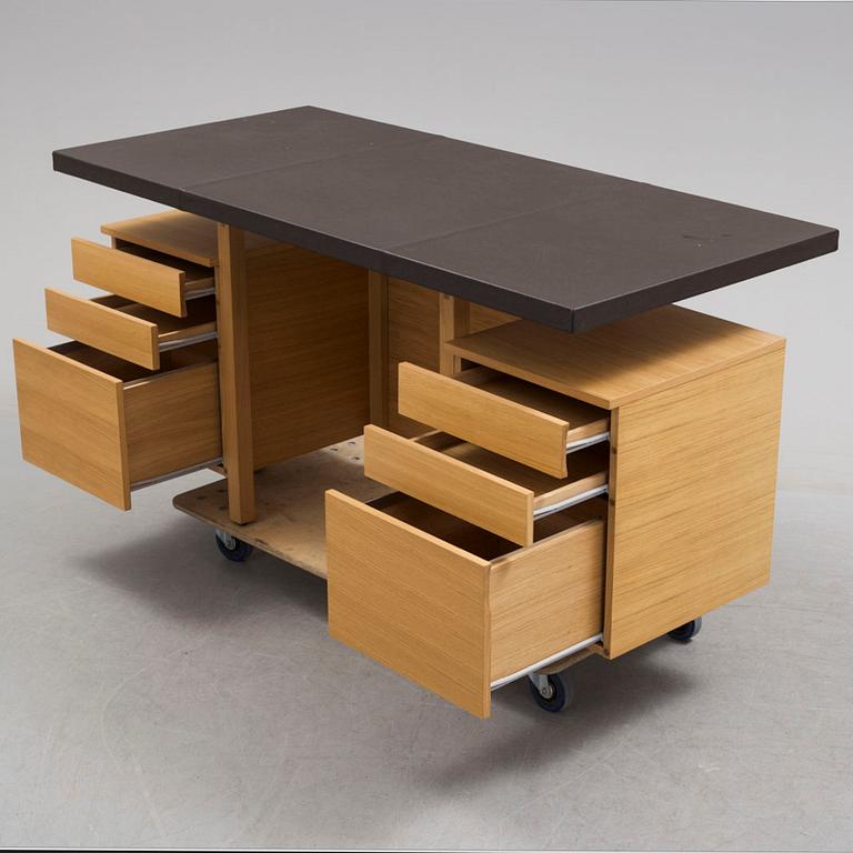Skrivbord, "Conran", R.O.O.M., 2000-tal.