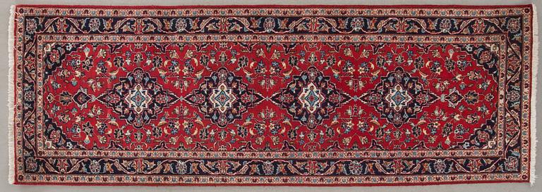 GALLERIMATTA, old, Keshan, ca 293 x 93 cm.