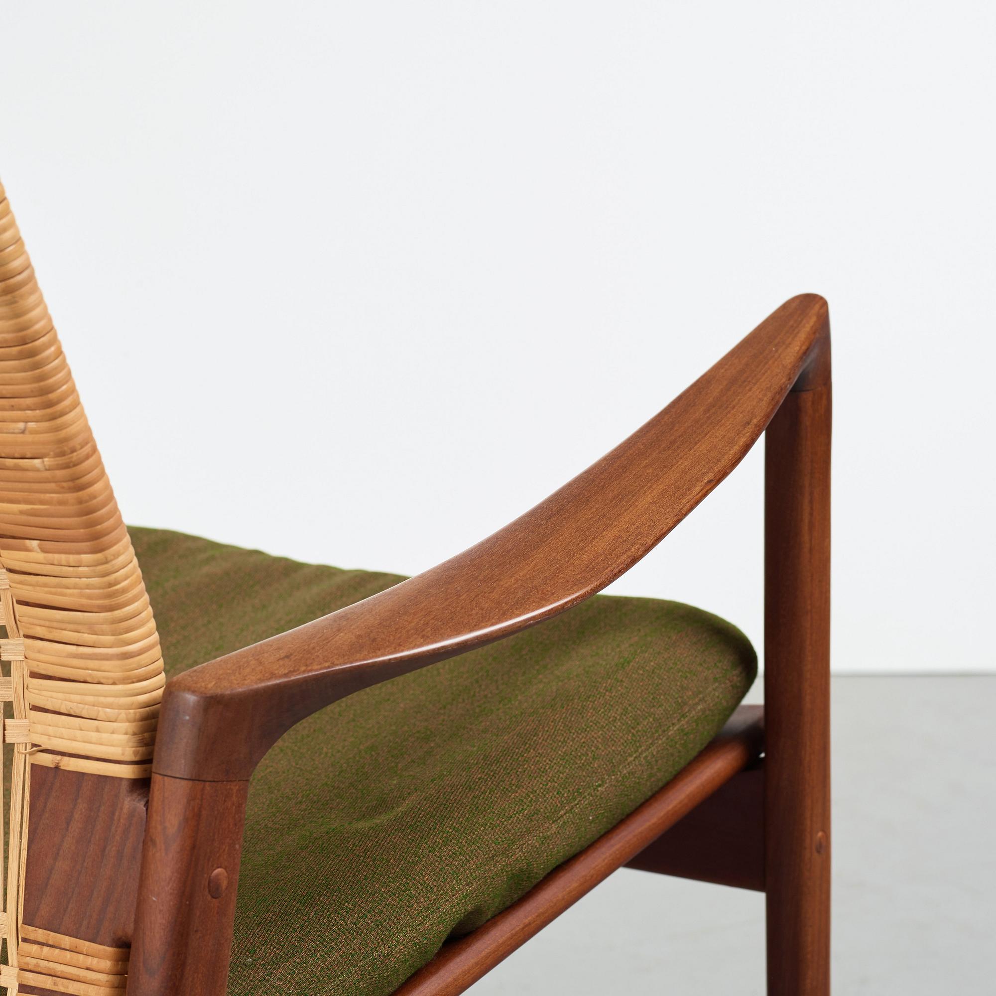 Ib Kofod-Larsen, a pair of "Åre" easy chairs, model no 809, Olof Persons Fåtöljindustri (OPE), Sweden 1950´s-60's.