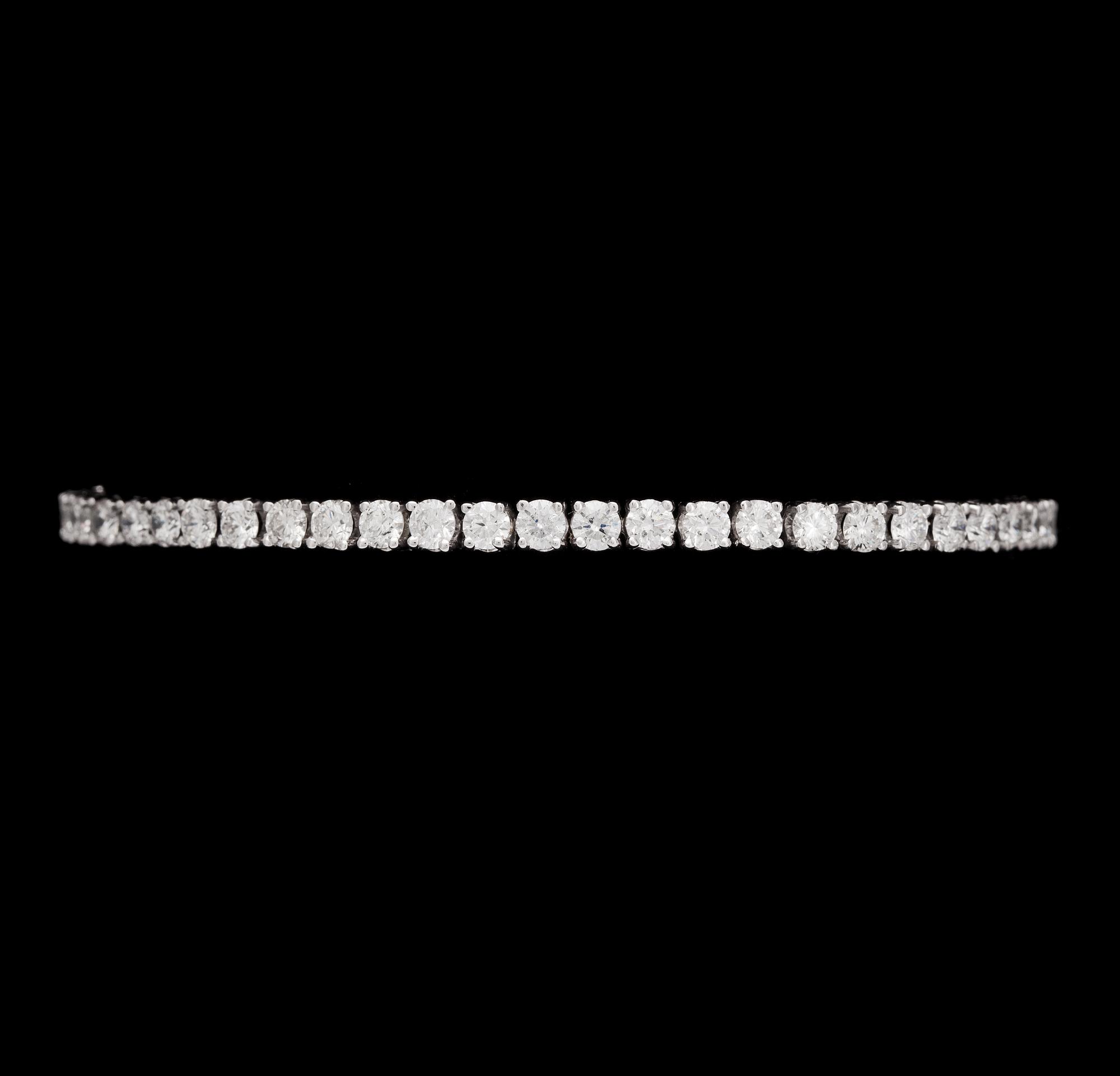 A brilliant cut diamond bracelet, tot. 6.05 cts.