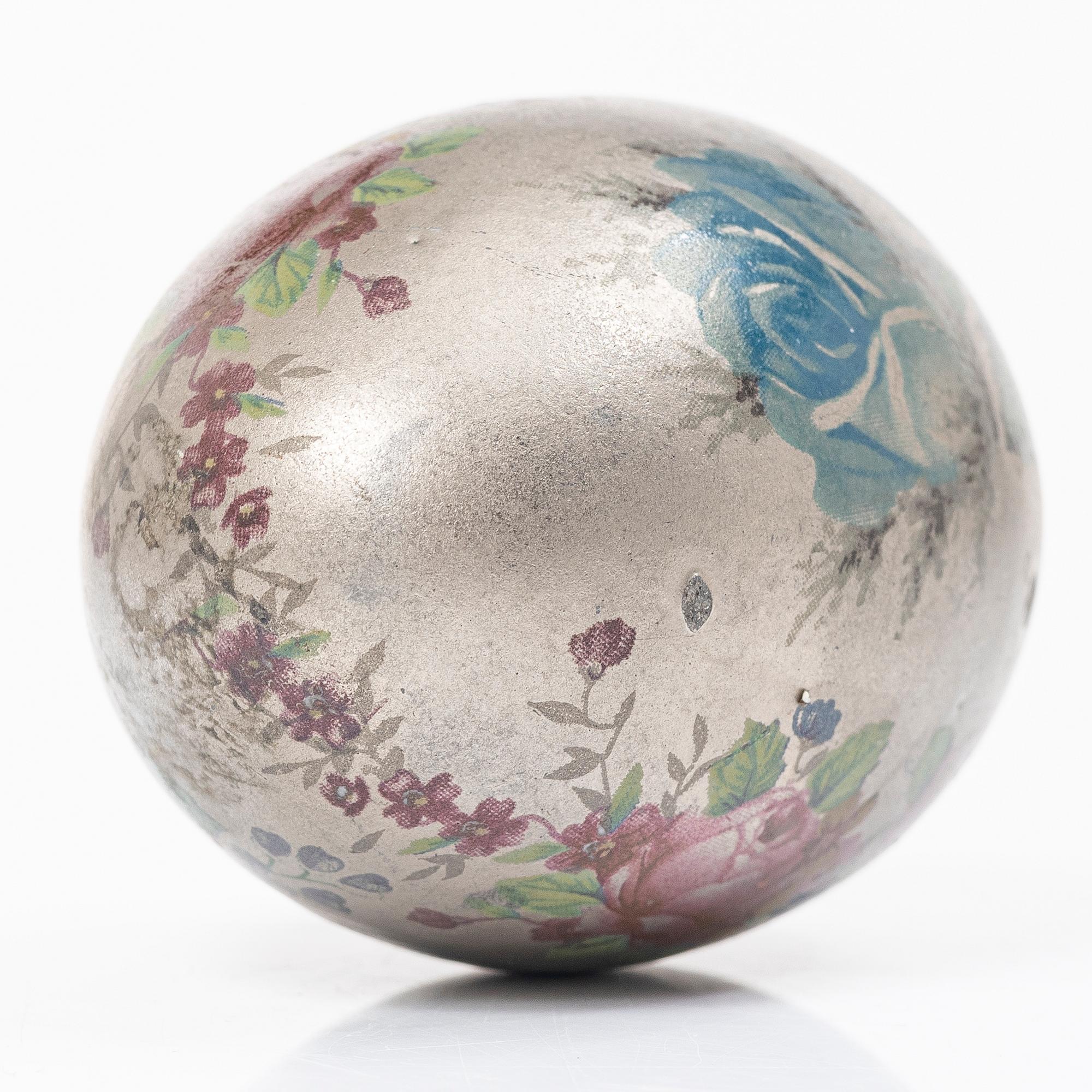 Rut Bryk, a decorative egg, Arabia.