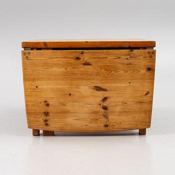 Roland Wilhelmsson, a 'Gille' drop-leaf table, Ågesta, 1984.