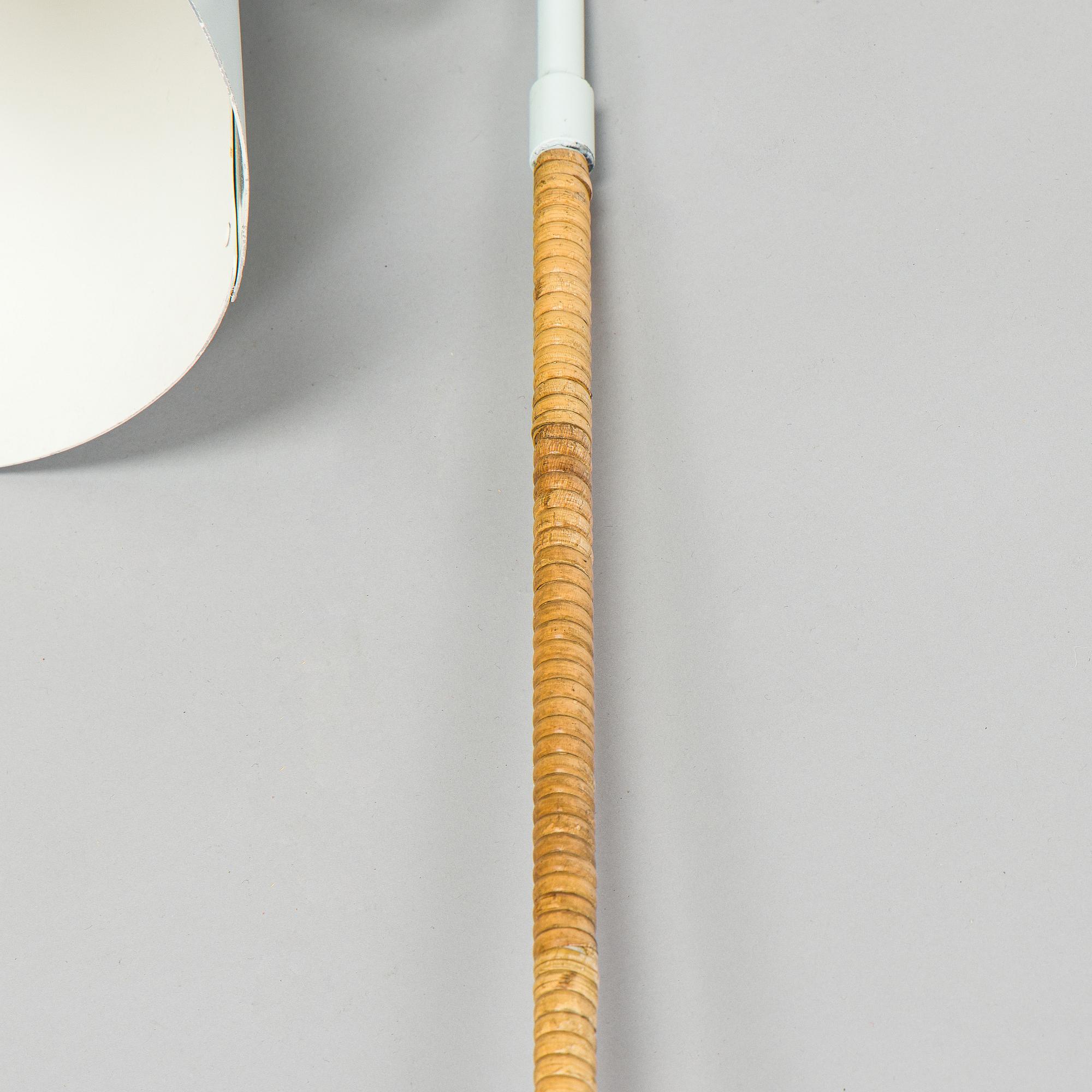 Paavo Tynell, floor lamp, model K10-10, Idman, mid-20th century.