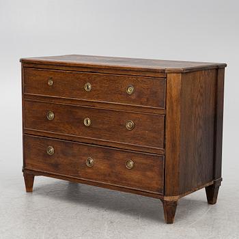 A late Gustavian chest of drawers, early 19th century.