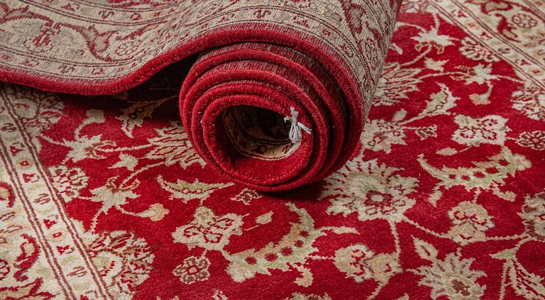 A runner, Kashmir, ca 313 x 79 cm.