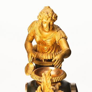 Bordspendyl, av Wilhelm Pauli (urmakare i Stockholm 1795-ca 1810), Empire.