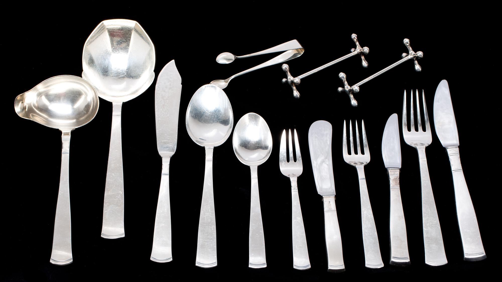 BESTICKSUPPSÄTTNING, silver. 61+2 delar.  "Rosenholm", GAB, Stockholm. Vikt ca 2756 g.