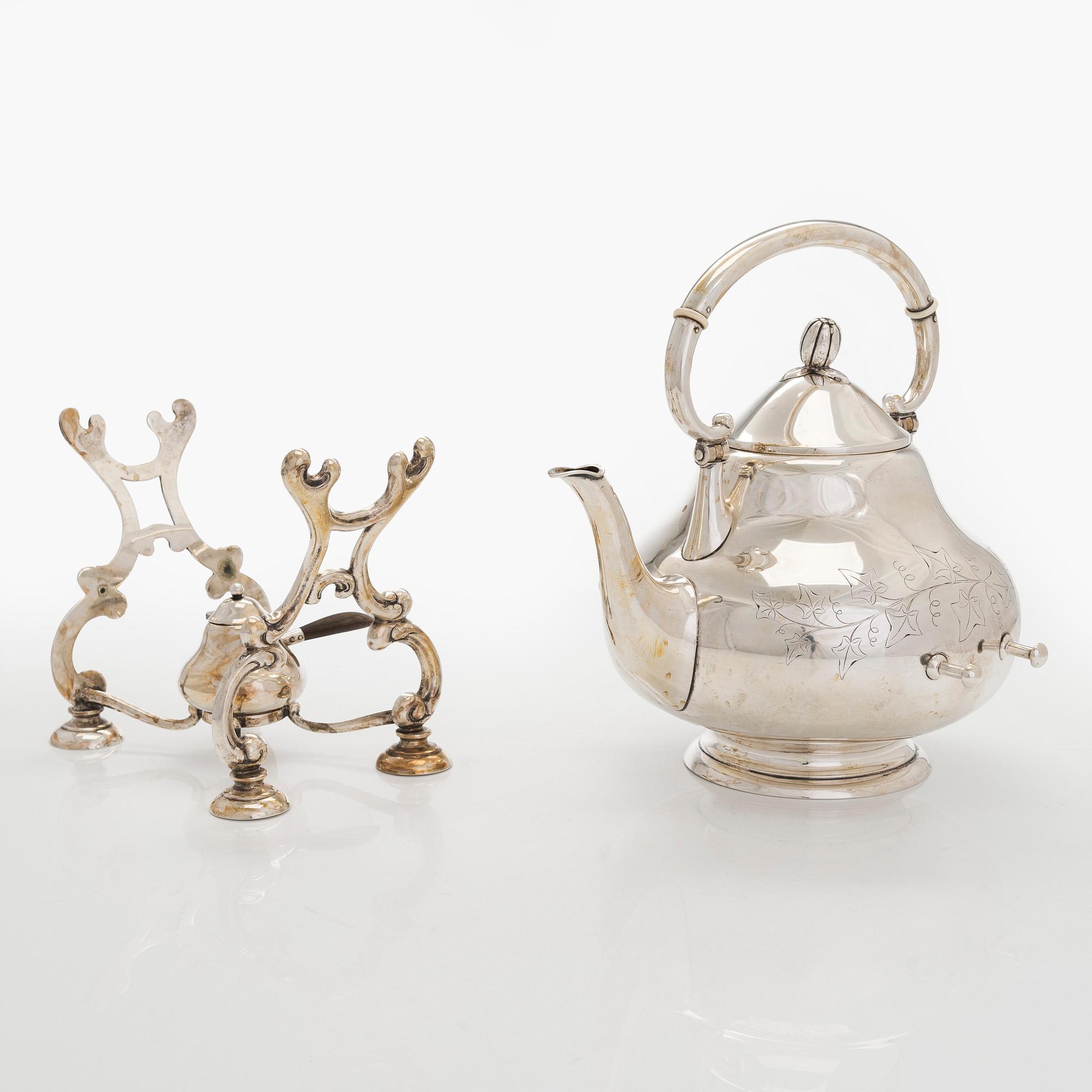 Carl J.S. Möinichen, kanna med rechaud, silver, Köpenhamn, Danmark 1916.