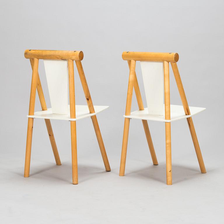 Yrjö Viherheimo & Rudi Merz, 5 stolar och bord, "Pinna", Korkeakoski Oy.