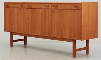 SIDEBOARD, Ulferts, modell 823 formgivare troligen Tage Olofsson. Sverige, 1950/60-tal.