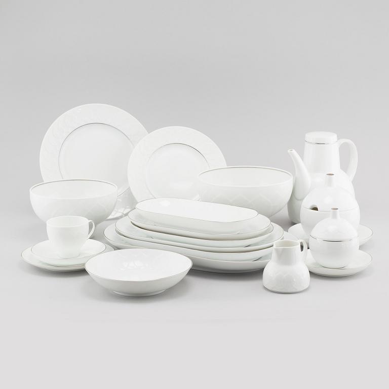 SERVIS, 90 pieces, porcelain, "Lotus", Rosenthal, Björn Wiinblad, 20th century later part.