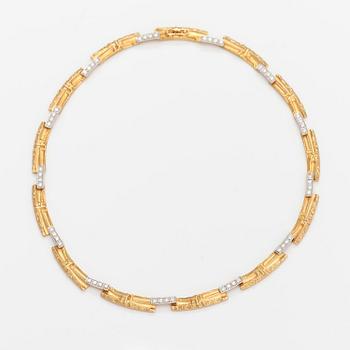 Björn Weckström, An 18K gold necklace "Messaggio" with brilliant cut diamonds ca. 1.60 ct in total. Lapponia.