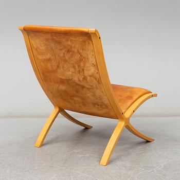 PETER HVIDT & ORLA MØLGAARD NIELSEN, an 'X-stolen' easy chair from Fritz Hansen, Denmark.