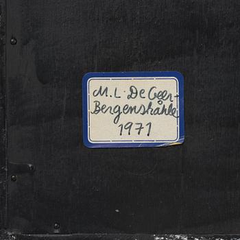 Marie-Louise Ekman, "Skåp med öppen spis och porträtt".