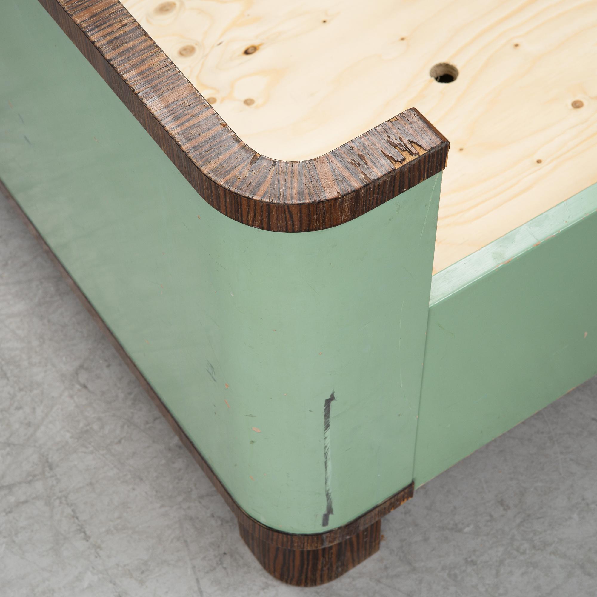 David Blomberg, a pair of macassar veneered beds, AB Svenska Möbelfabrikerna Bodafors, 1930's.