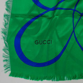 SHAWL, Gucci.