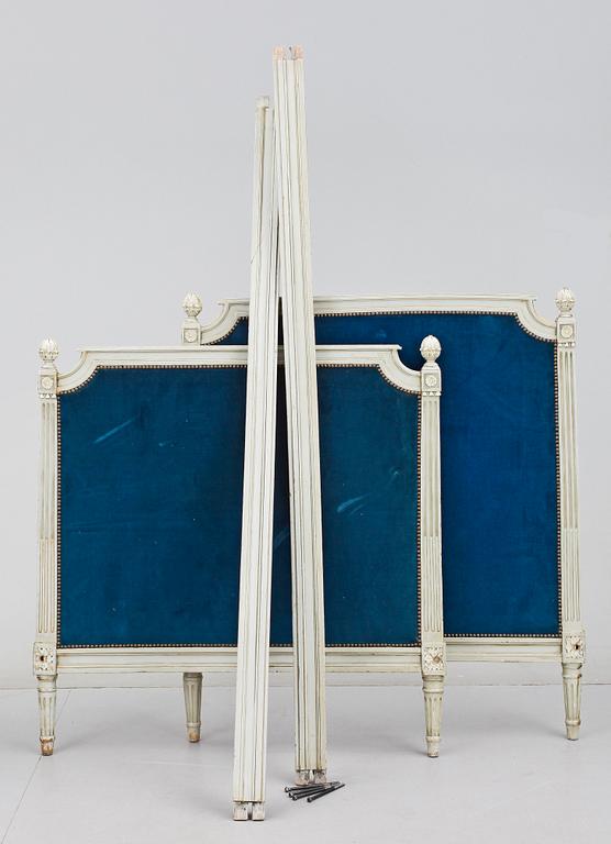 SÄNG,  Louis XVI -stil, 1800/1900-tal.