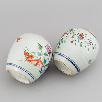Two famille rose tea caddies, Qing dynasty, Qianlong (1736-95).