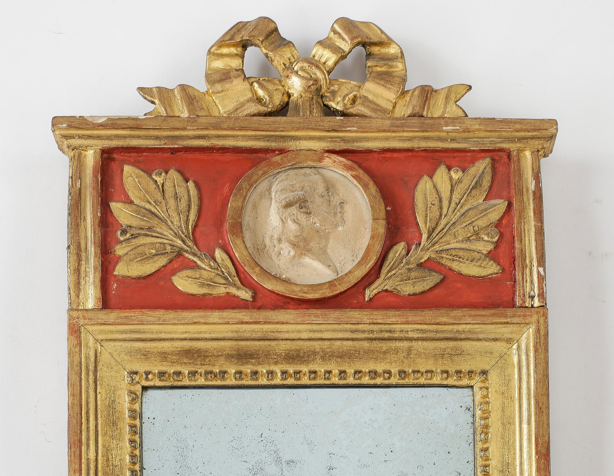 SPEGEL, sengustaviansk, Georg Lindberg samt otydlig hallstämpel, omkring 1800.
