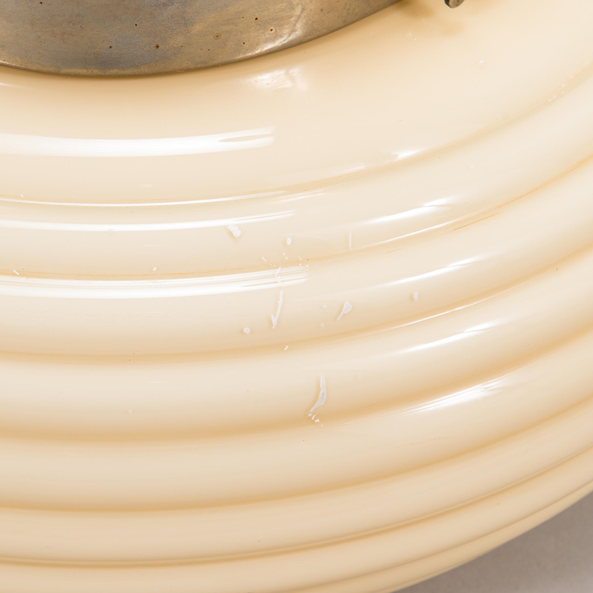Paavo Tynell, a 1940's '1621' ceiling light for Taito.