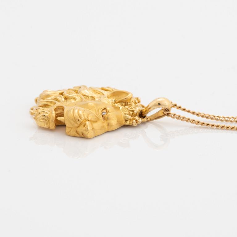 Carrera y Carrera, hänge lejon 18K guld med en briljantslipad diamant, kedja 18K guld.