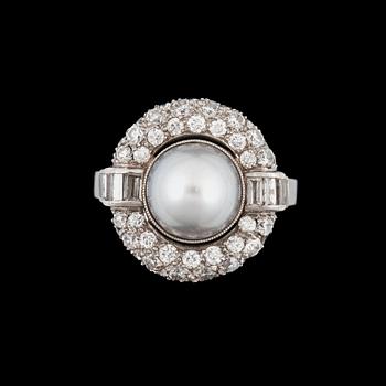 839. A cultured blister pearl, brilliant-cut and single-cut diamond ring. Diamonds total carat weight circa 1.50 cts.