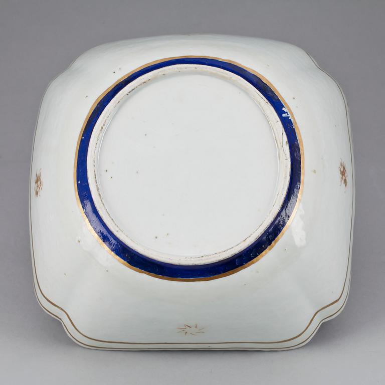 SKÅL, kompaniporslin. Qing dynastin, Qianlong (1736-95).