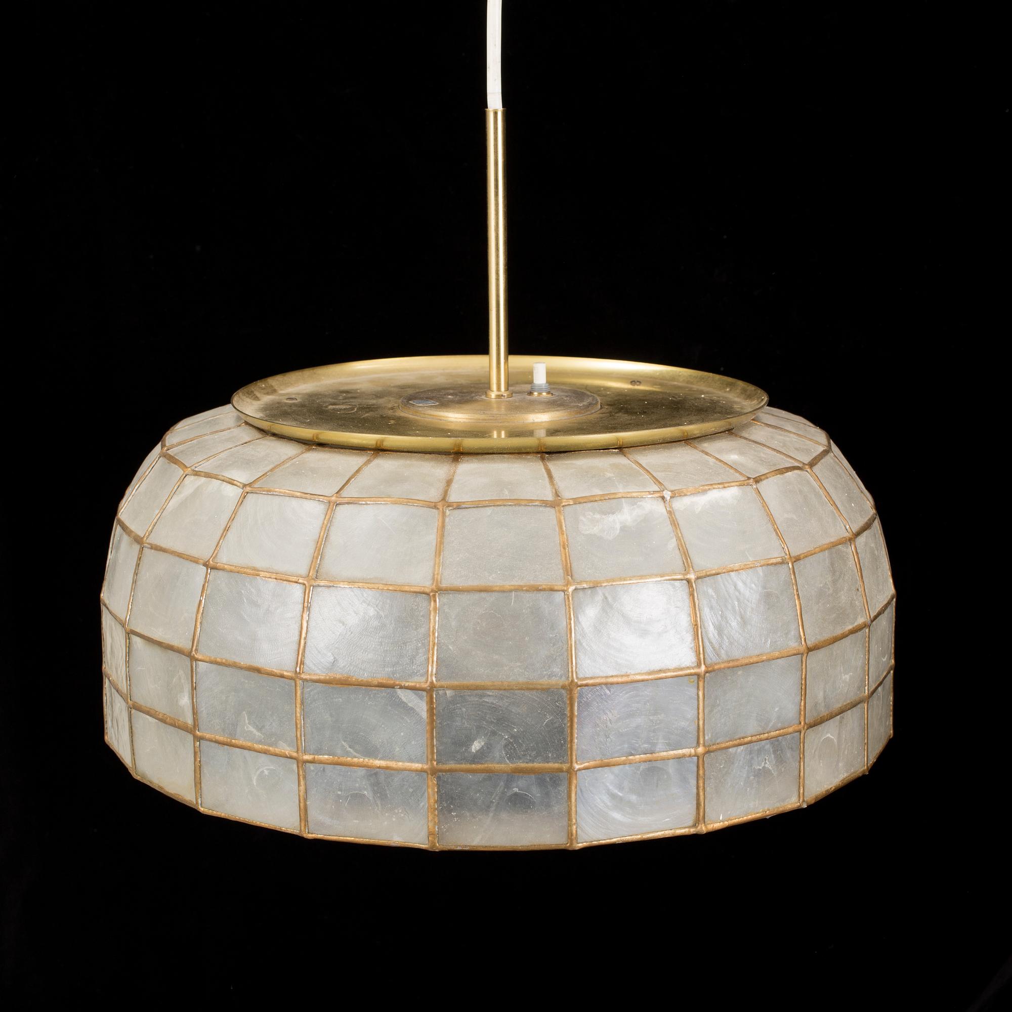 A "Knubbling" ceiling lamp by Anders Pehrson, Ateljé Lyktan, Åhus.