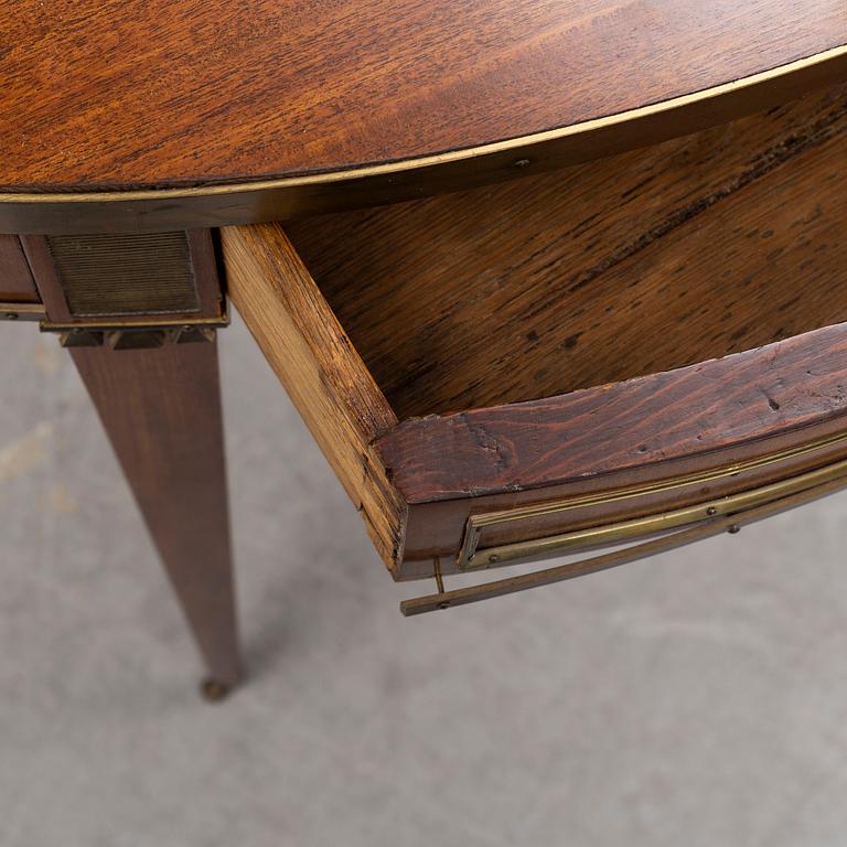 A late Gustavian table, late 18th century.